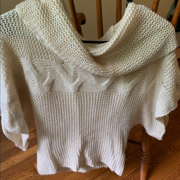 Nine West vintage American jean white sweater